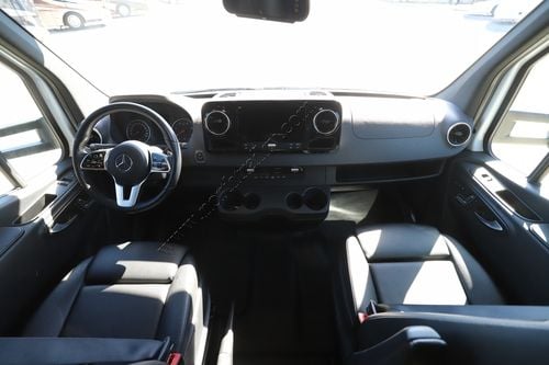 2023 Renegade Rv Vienna 25FWC