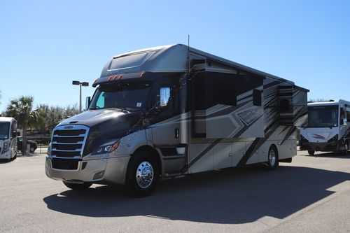 2025 Renegade Rv Explorer 38EMB