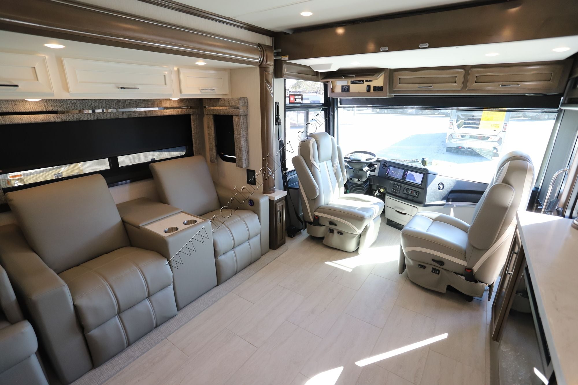 New 2026 Newmar Ventana 3809 Class A  For Sale
