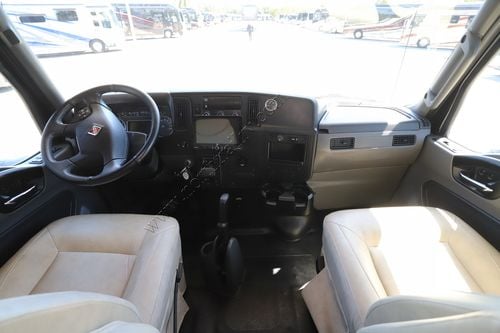 2023 Nexus Wraith 32W