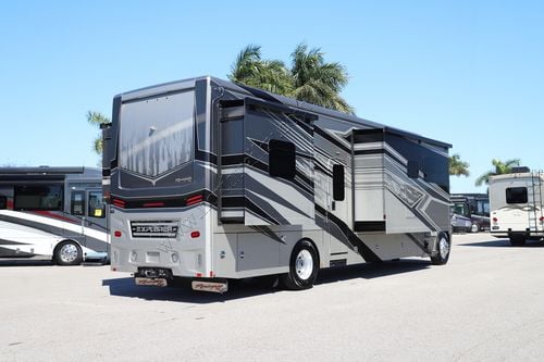 2025 Renegade Rv Explorer 38EMB