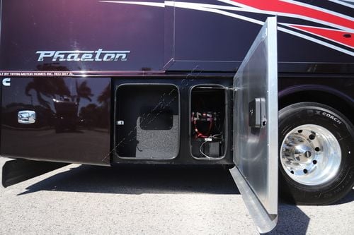 2025 Tiffin Motor Homes Phaeton 37BH