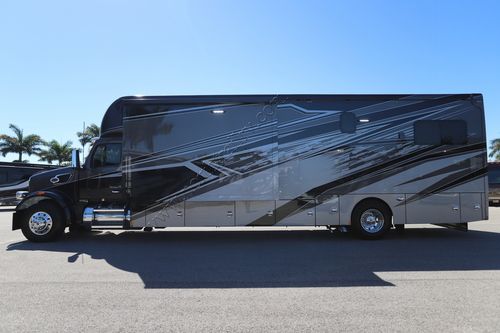 2026 Renegade Rv Explorer 40EBH