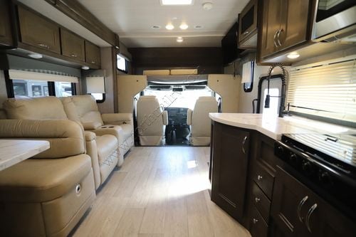 2023 Nexus Wraith 32W