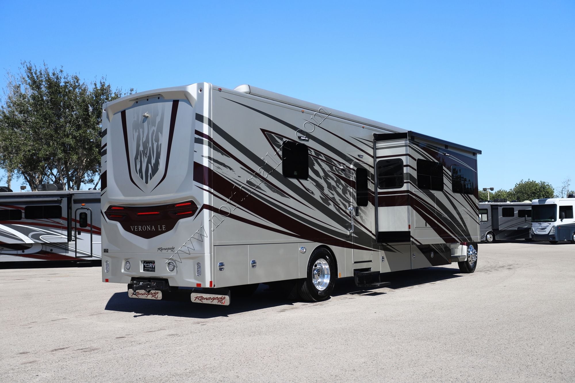 New 2026 Renegade Rv Verona Le 40LRB Super C  For Sale