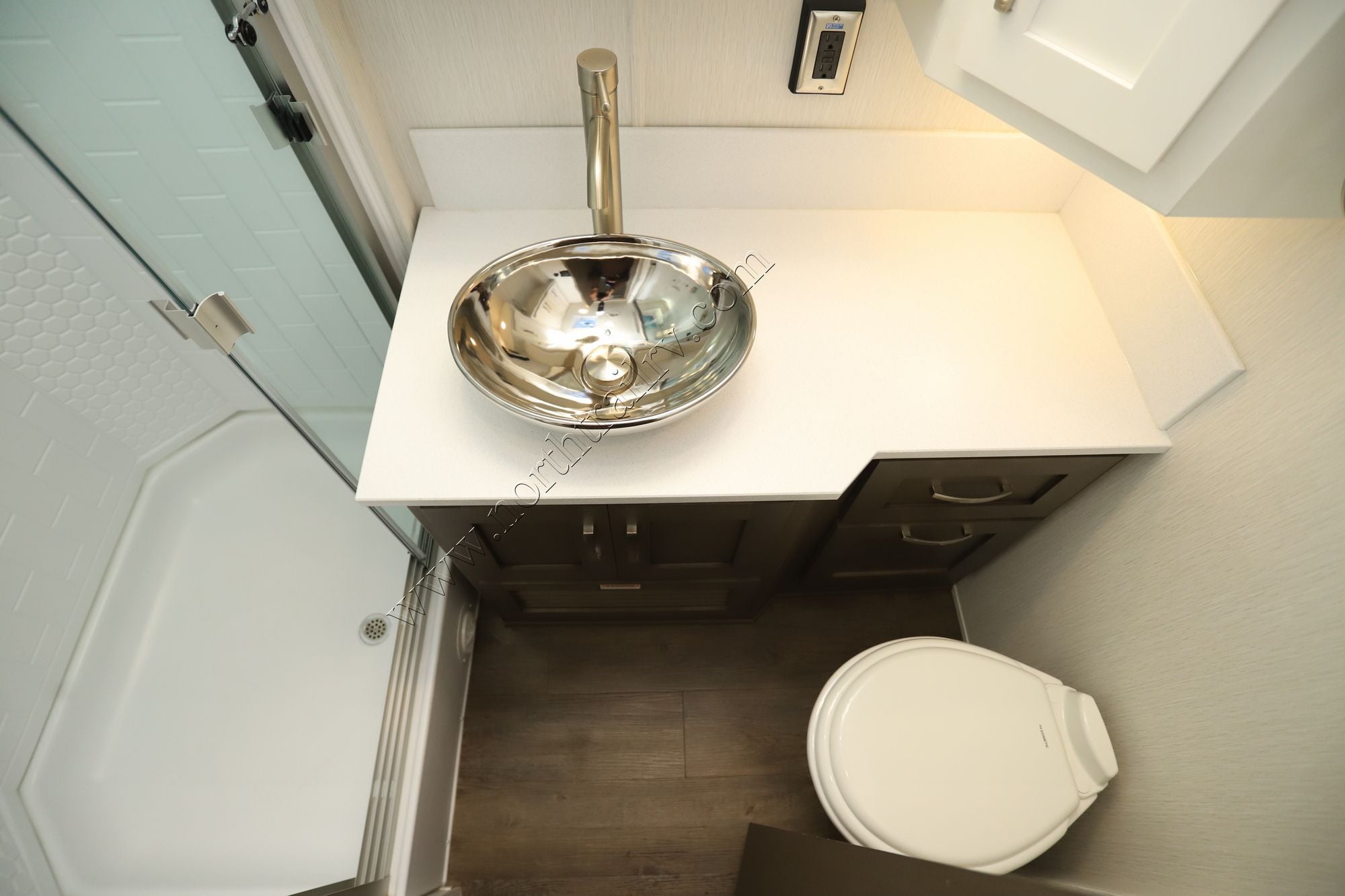 Used 2025 Newmar Bay Star 3016 Class A  For Sale