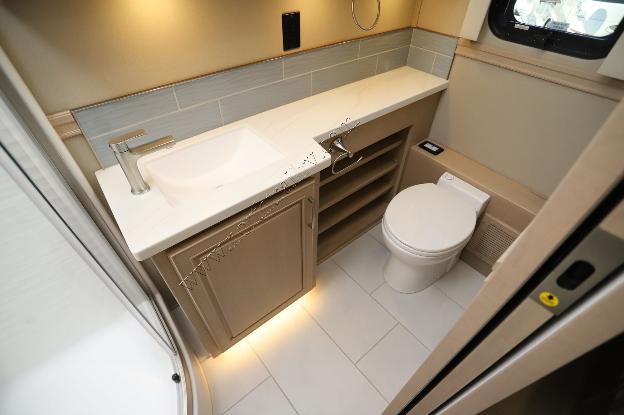 New 2026 Renegade Rv Verona Le 40LRB Super C  For Sale