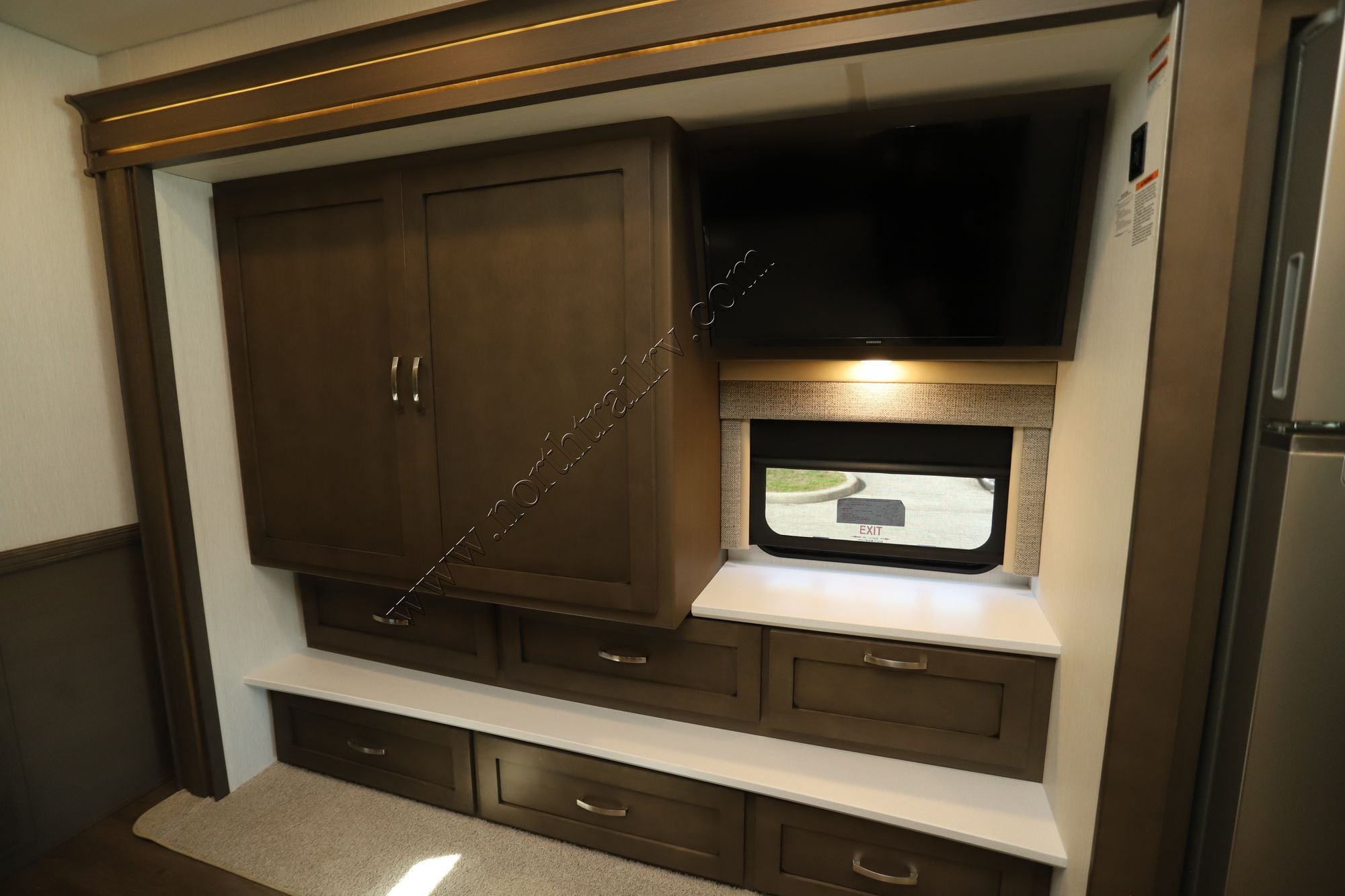 Used 2025 Newmar Bay Star 3016 Class A  For Sale