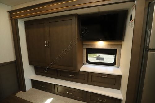 2025 Newmar Bay Star 3016