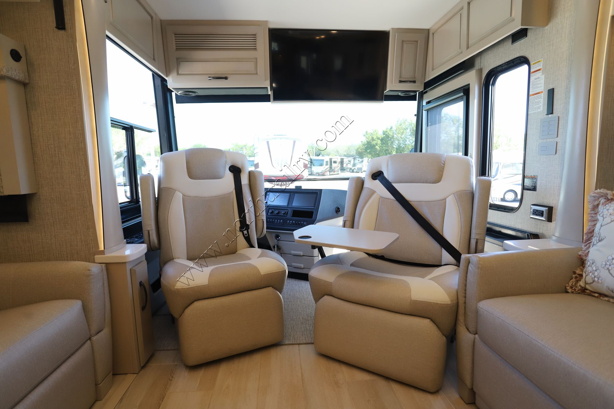 Used 2023 Newmar Dutch Star 4326 Class A  For Sale