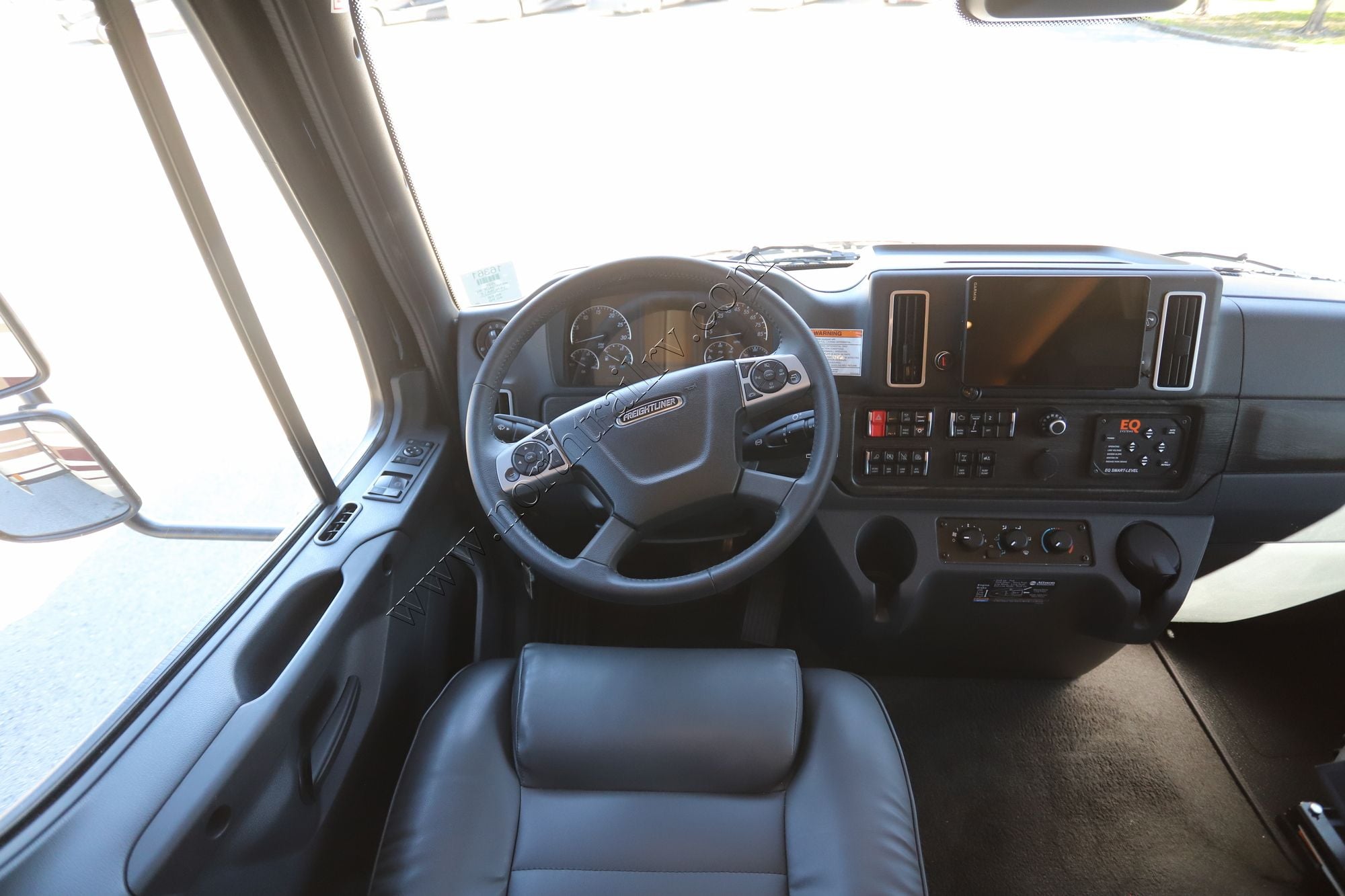 New 2026 Renegade Rv Verona Le 40LRB Super C  For Sale