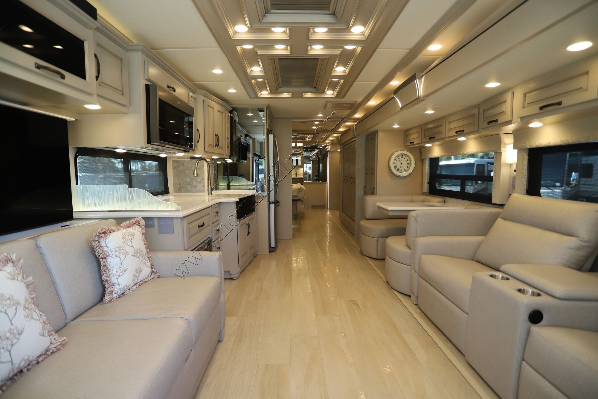 Used 2023 Newmar Dutch Star 4326 Class A  For Sale