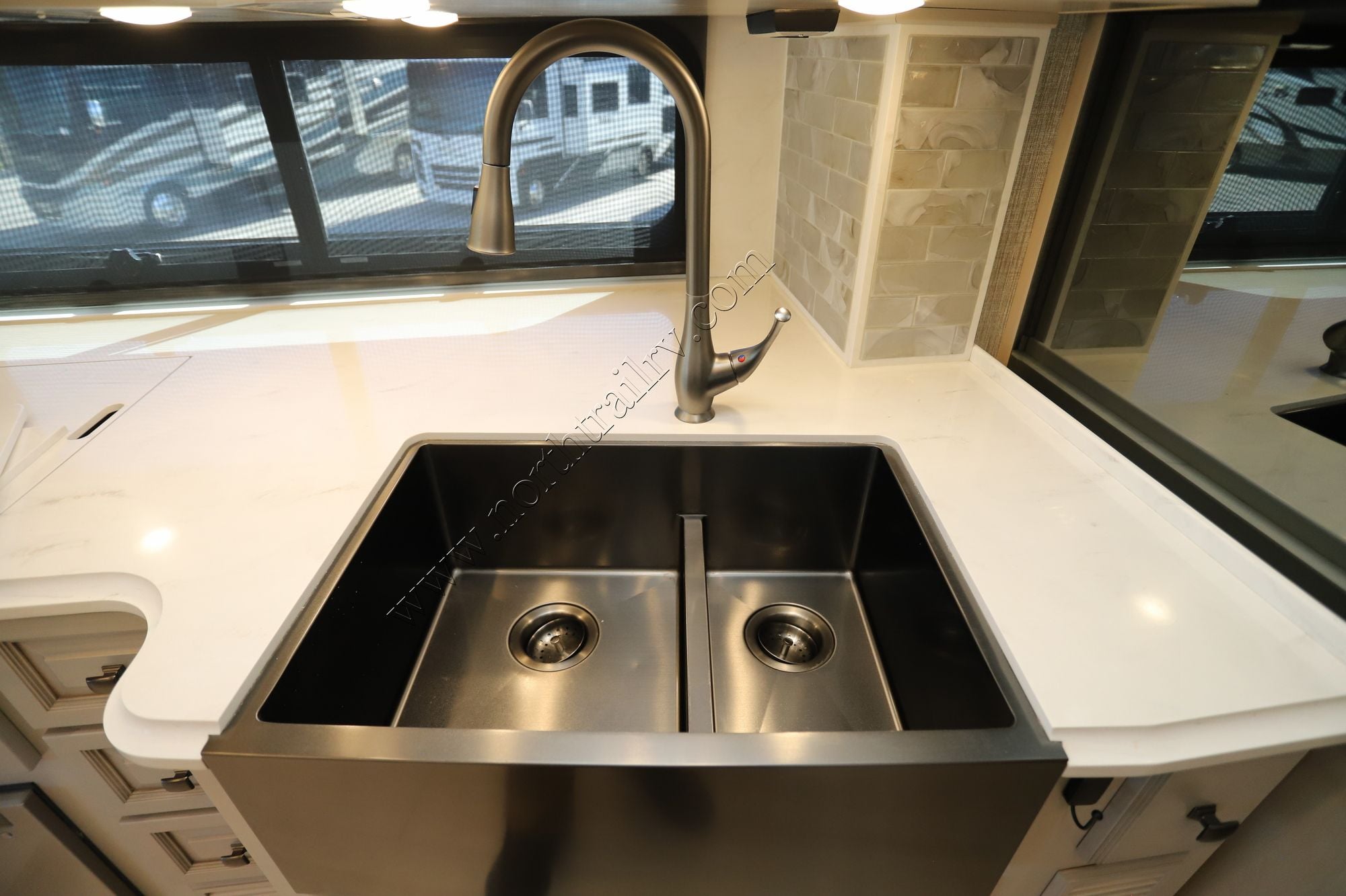 Used 2023 Newmar Dutch Star 4326 Class A  For Sale