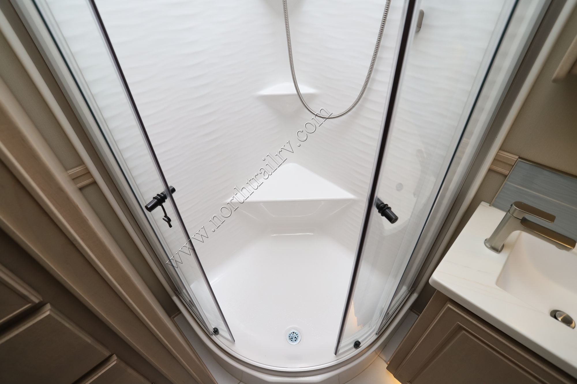 New 2026 Renegade Rv Verona Le 40LRB Super C  For Sale