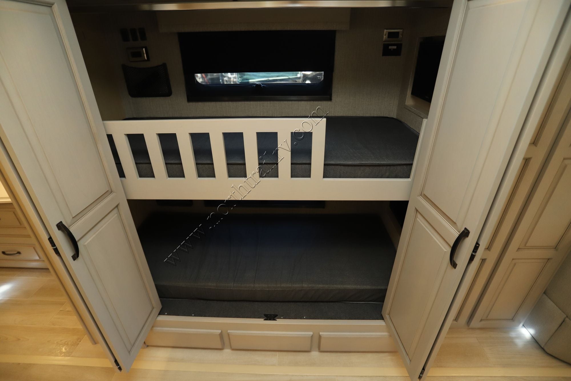 Used 2023 Newmar Dutch Star 4326 Class A  For Sale