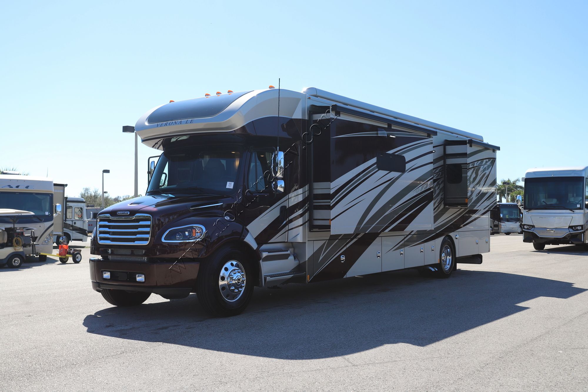 New 2026 Renegade Rv Verona Le 40LRB Super C  For Sale