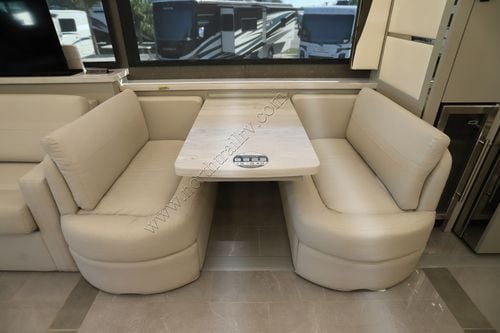 2026 Tiffin Motor Homes Zephyr 45PZ