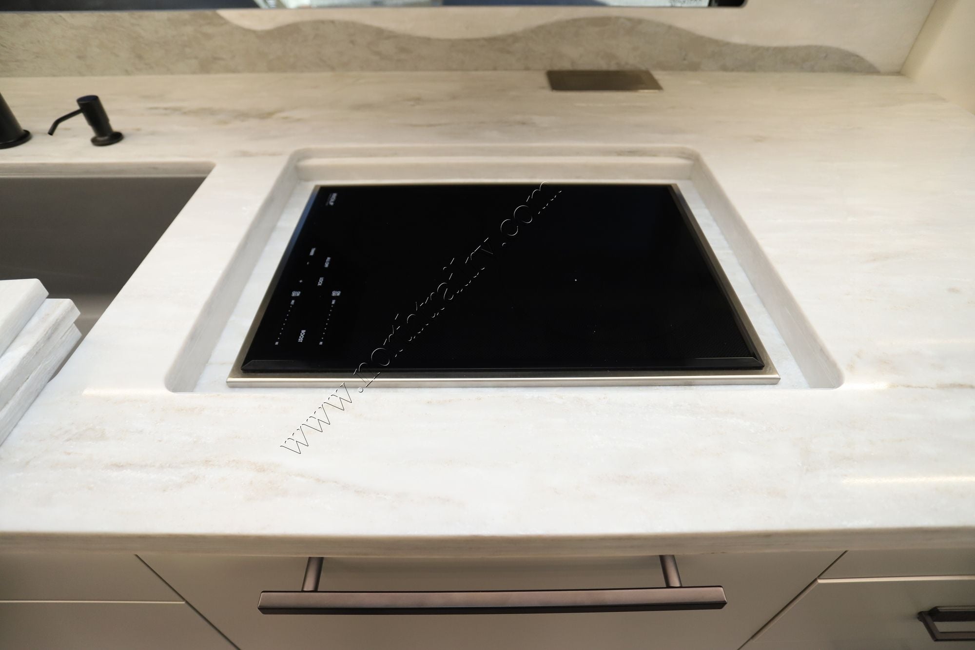 New 2026 Tiffin Motor Homes Zephyr 45PZ Class A  For Sale