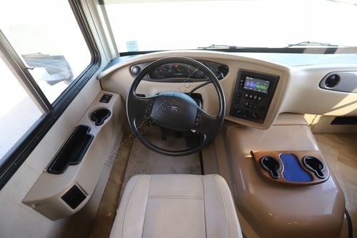 2017 Holiday Rambler Vacationer 35K