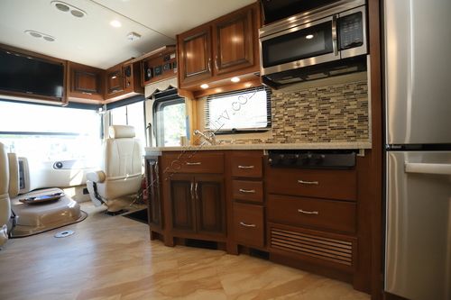 2017 Holiday Rambler Vacationer 35K