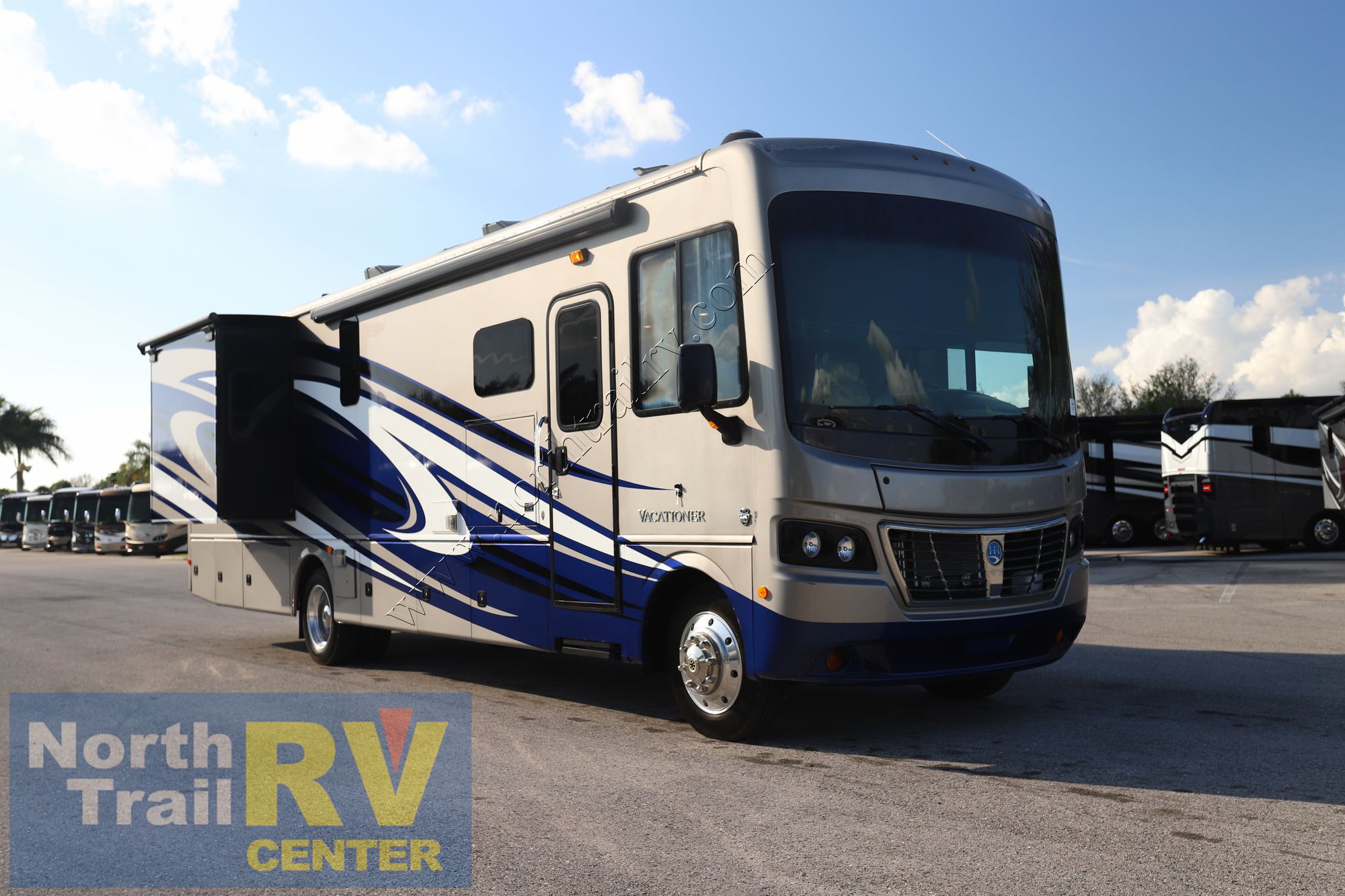 Used 2017 Holiday Rambler Vacationer 35K Class A  For Sale