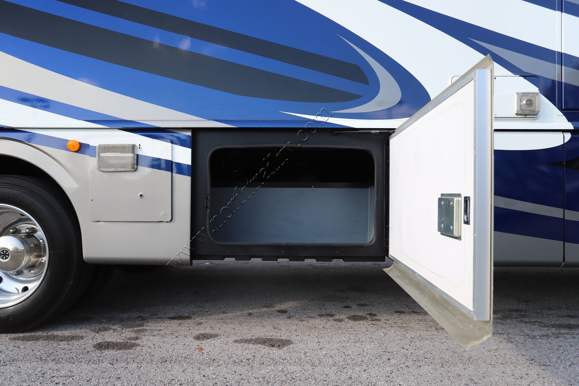 Used 2017 Holiday Rambler Vacationer 35K Class A  For Sale