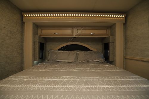 2020 Newmar Bay Star 3226