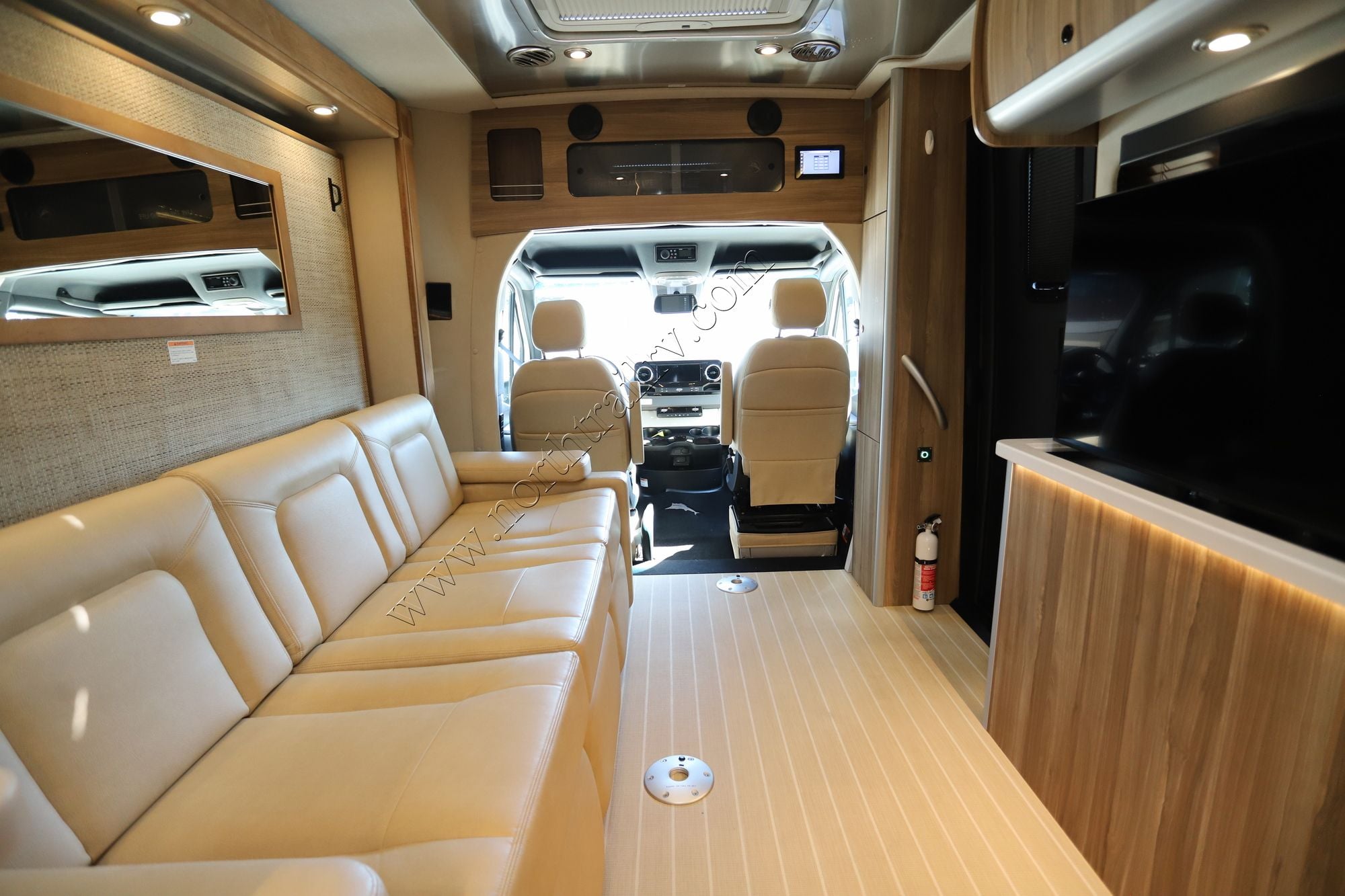 Used 2025 Airstream Atlas Tommy Bahama E1 Class C  For Sale