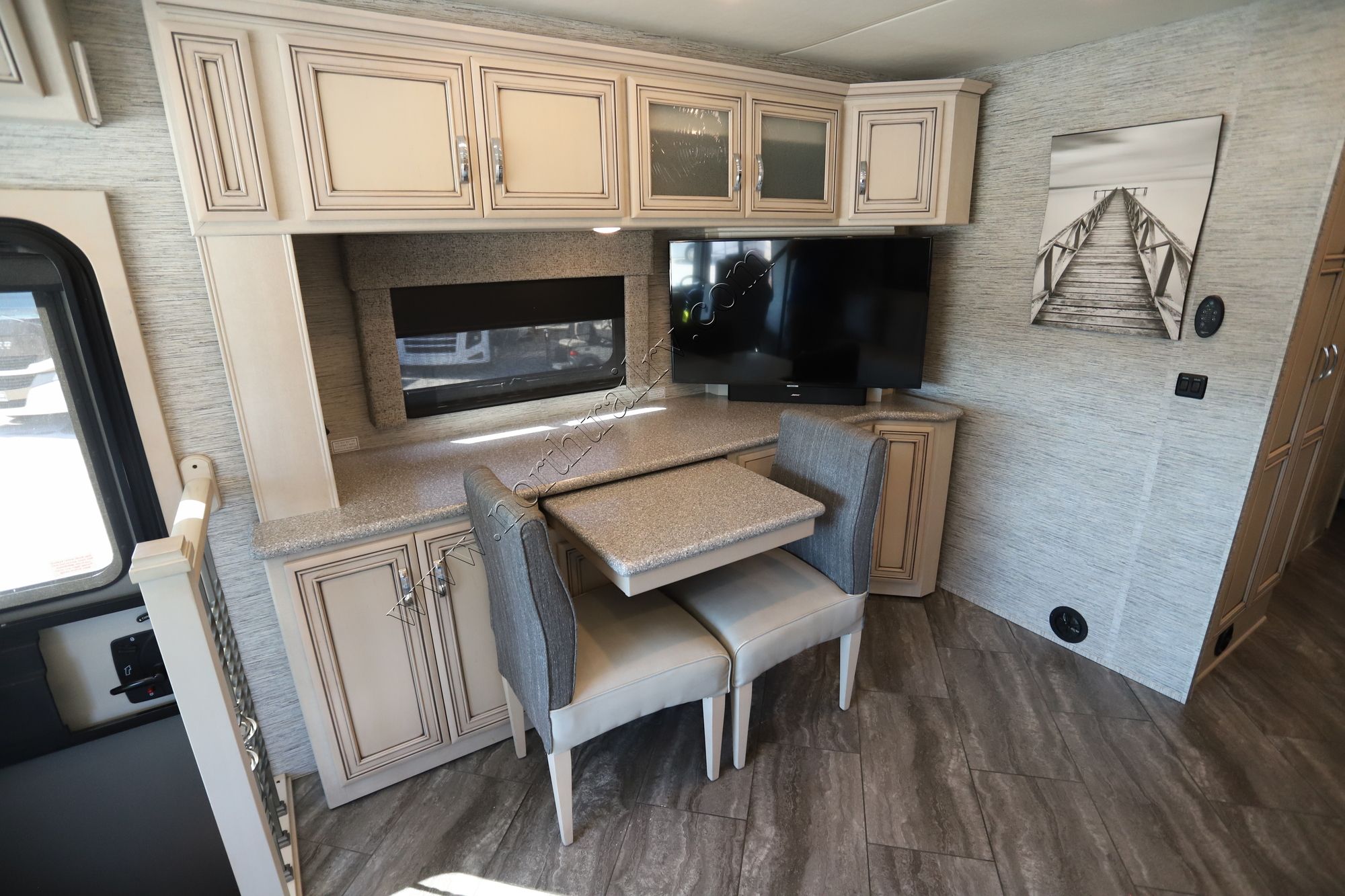 Used 2020 Newmar Bay Star 3226 Class A  For Sale