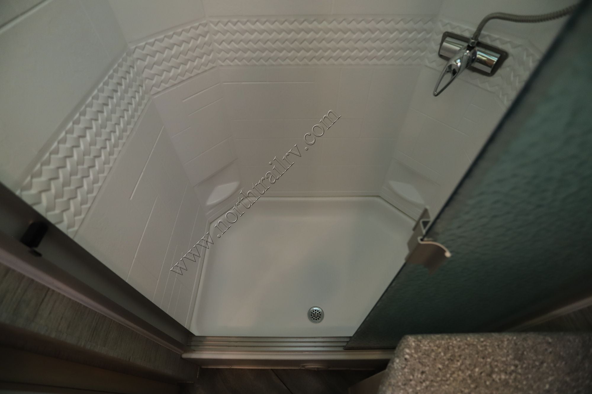 Used 2020 Newmar Bay Star 3226 Class A  For Sale