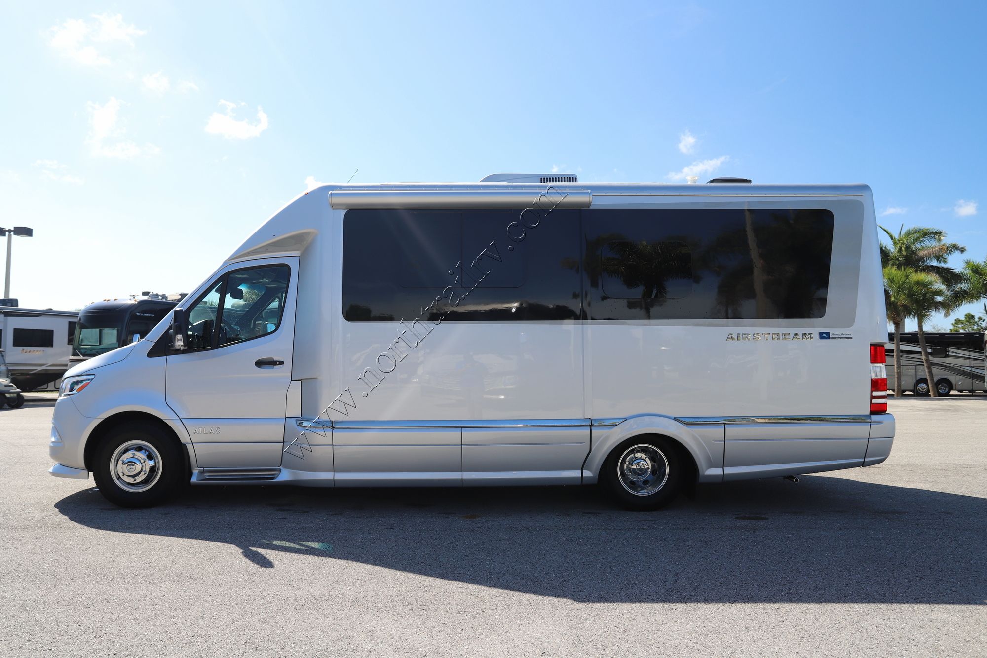 Used 2025 Airstream Atlas Tommy Bahama E1 Class C  For Sale