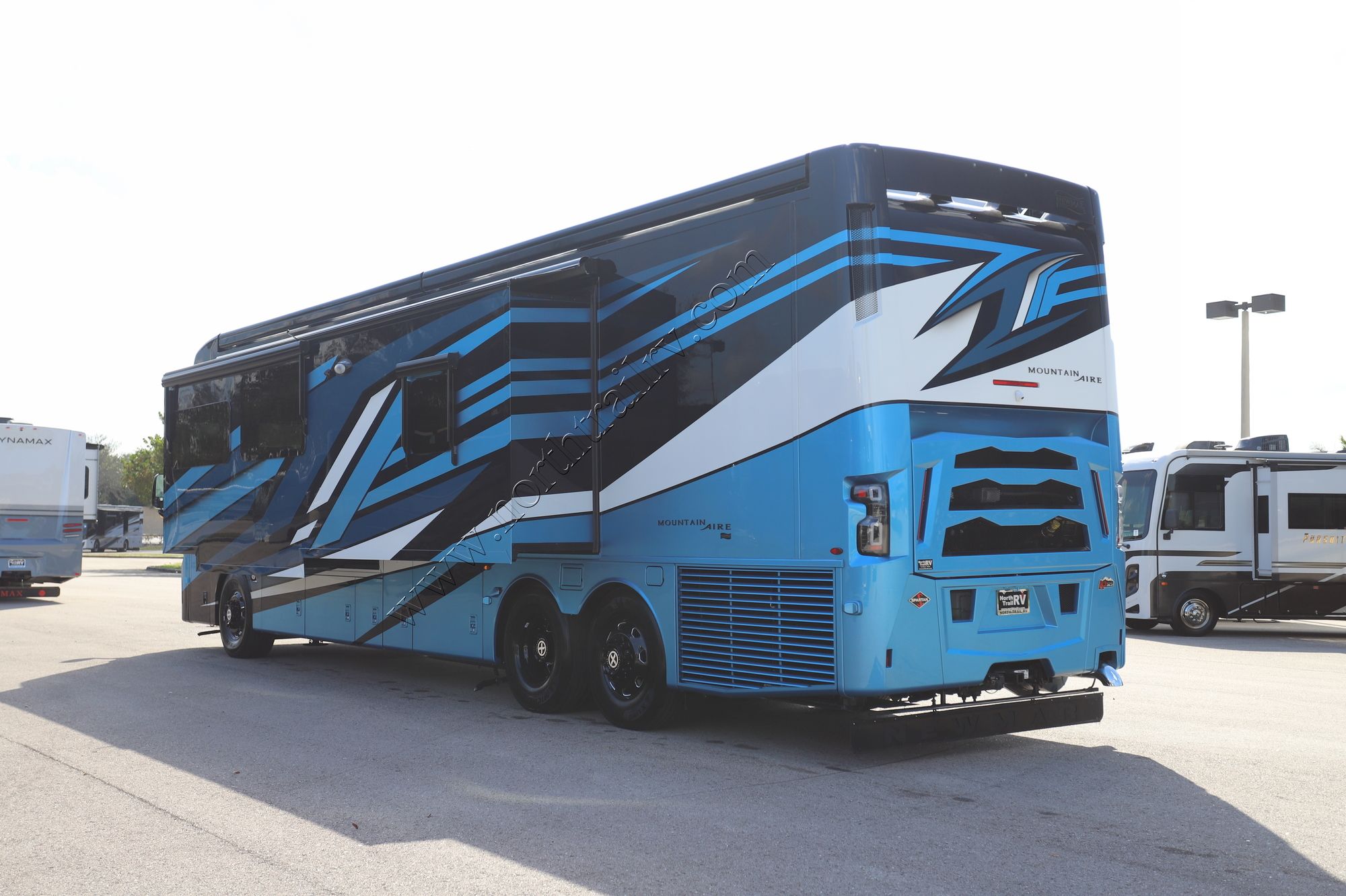 New 2026 Newmar Mountain Aire 4118 Class A  For Sale