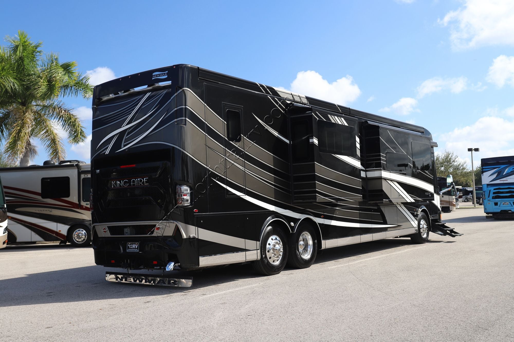 Used 2023 Newmar King Aire 4531 Class A  For Sale