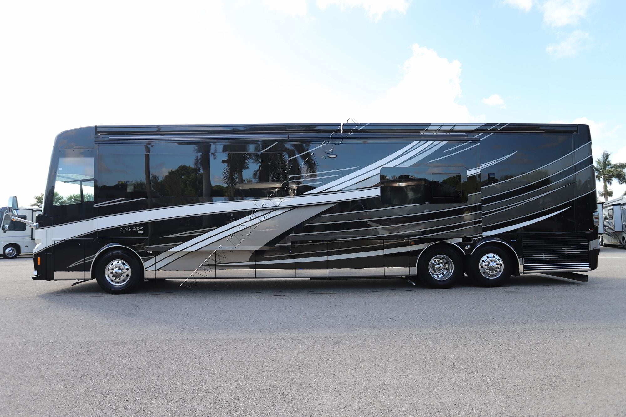 Used 2023 Newmar King Aire 4531 Class A  For Sale