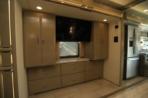 2026 Newmar Mountain Aire 4118