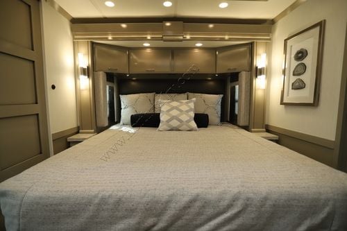 2026 Newmar Mountain Aire 4118