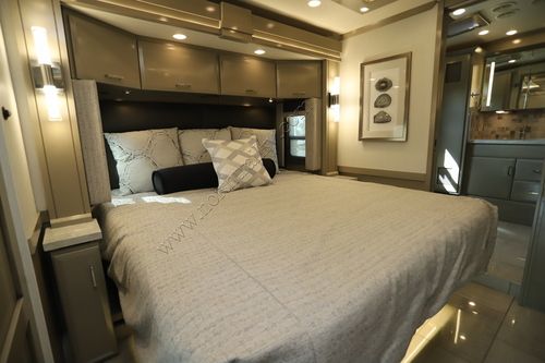 2026 Newmar Mountain Aire 4118