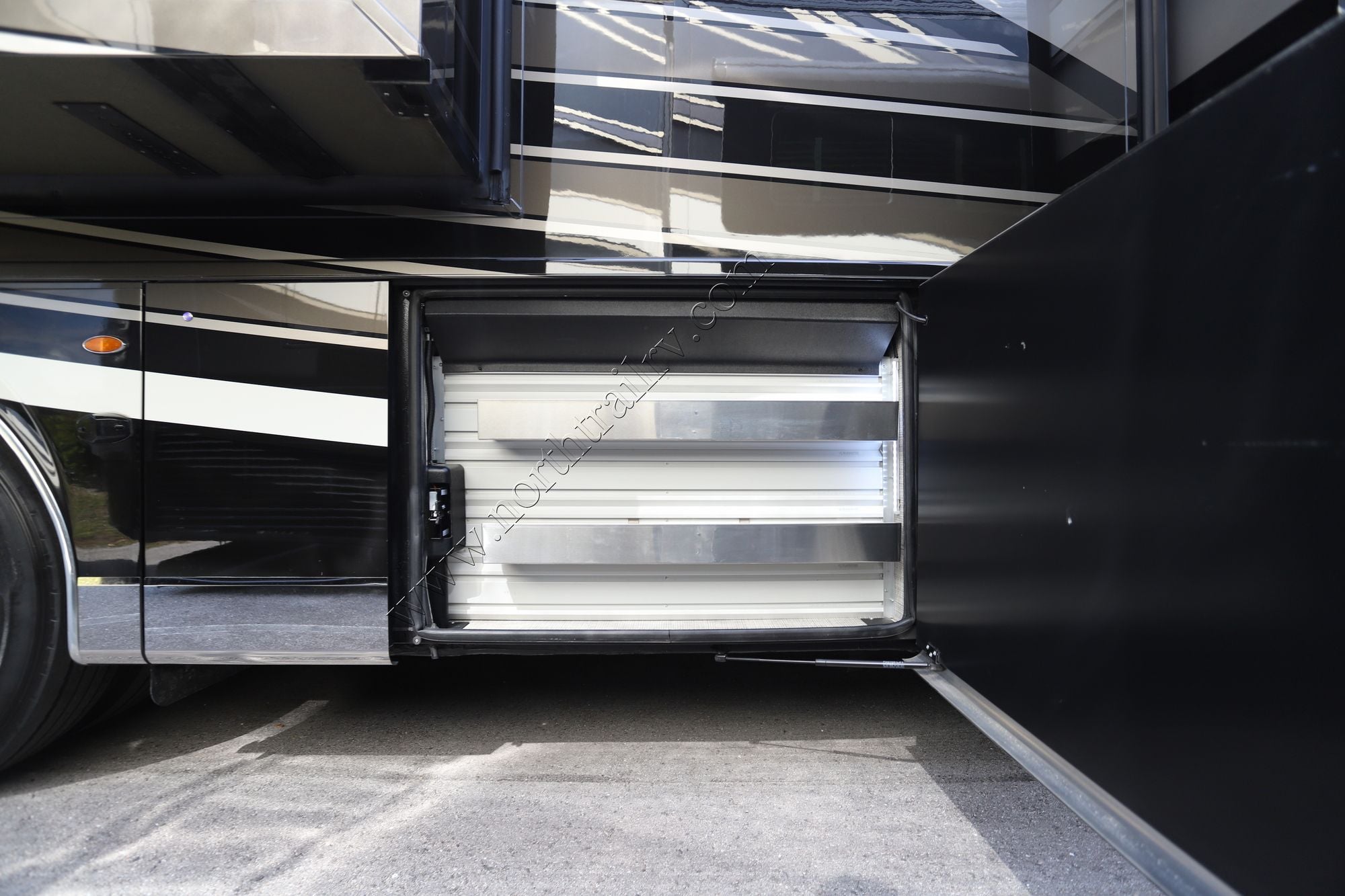 Used 2023 Newmar King Aire 4531 Class A  For Sale