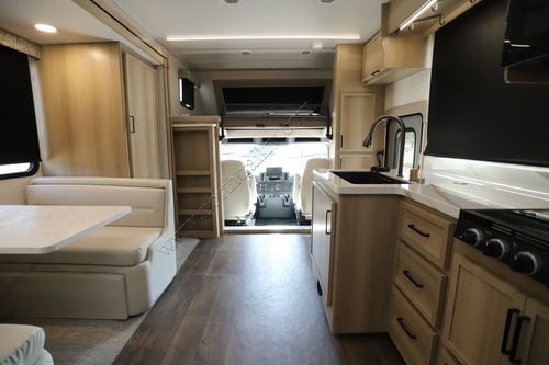 2026 Dynamax Europa 37CA