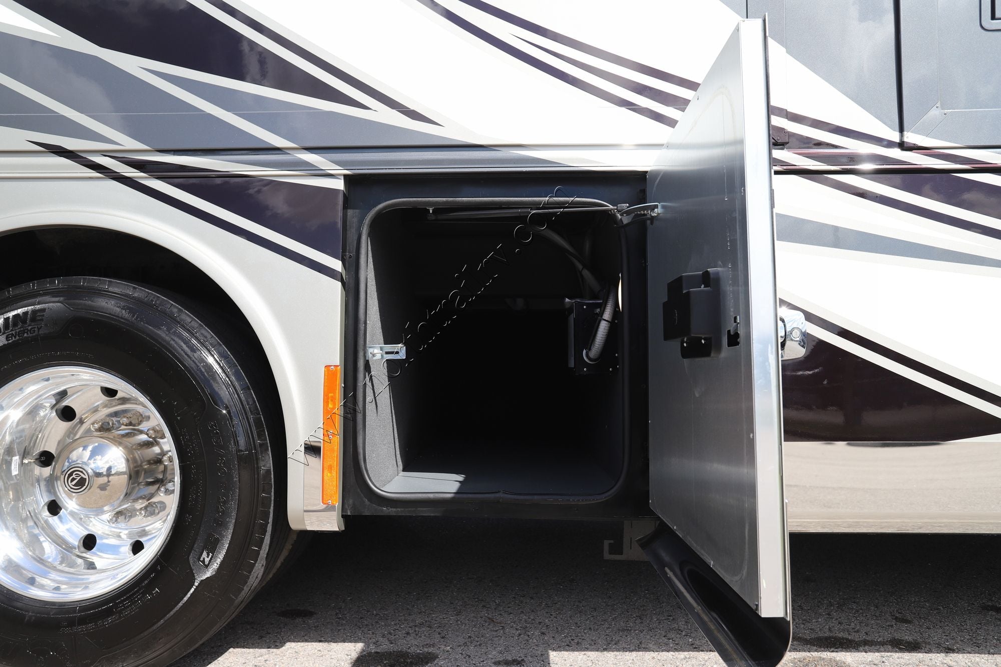 New 2026 Tiffin Motor Homes Allegro Bus 45OPP Class A  For Sale