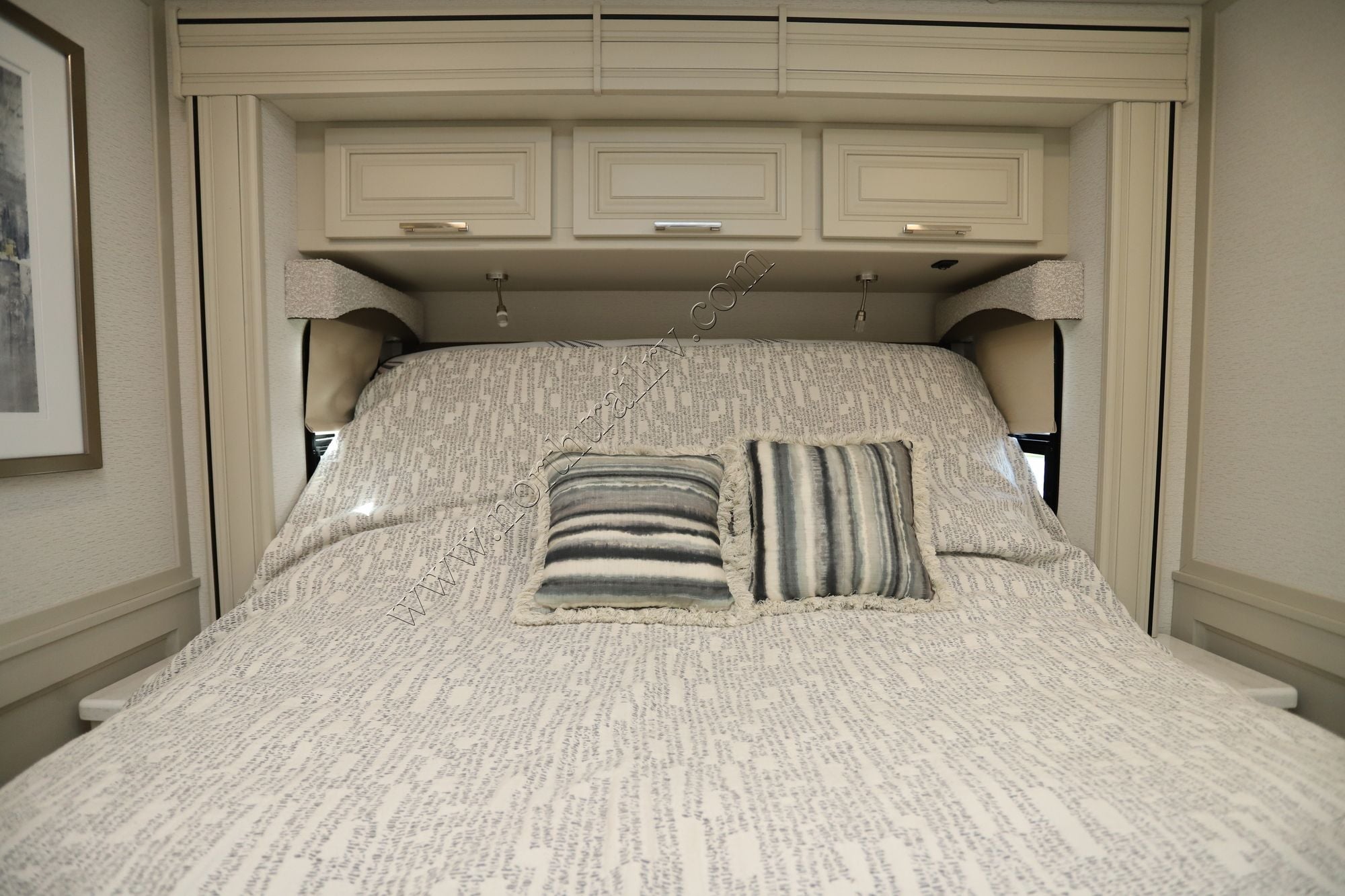 Used 2026 Entegra Accolade Xl 37K Super C  For Sale