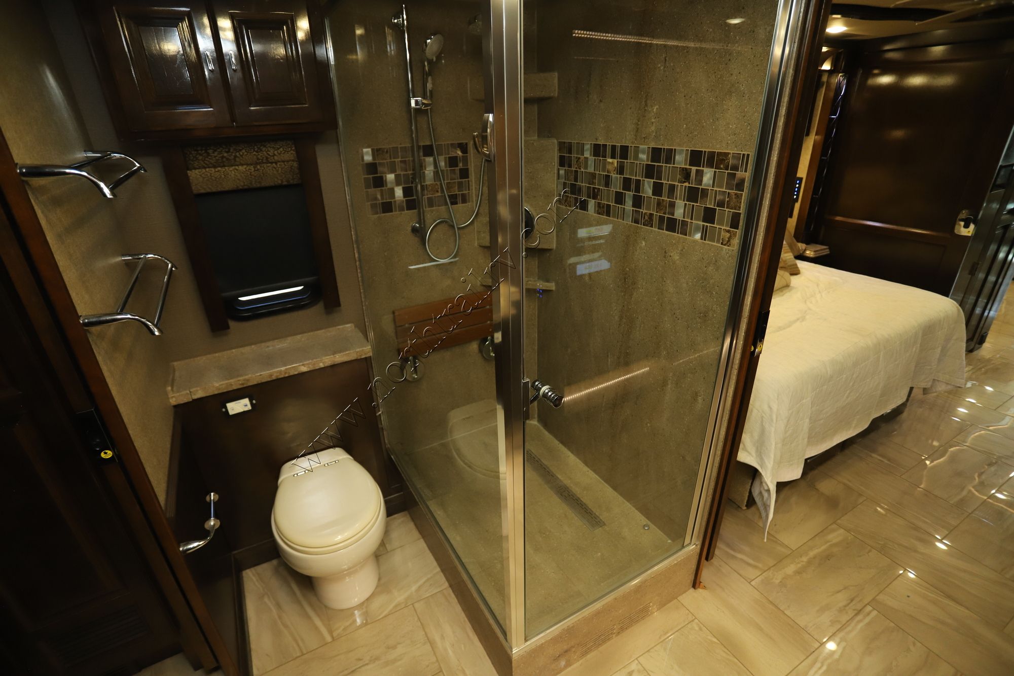 Used 2018 Tiffin Motor Homes Allegro Bus 45OPP Class A  For Sale