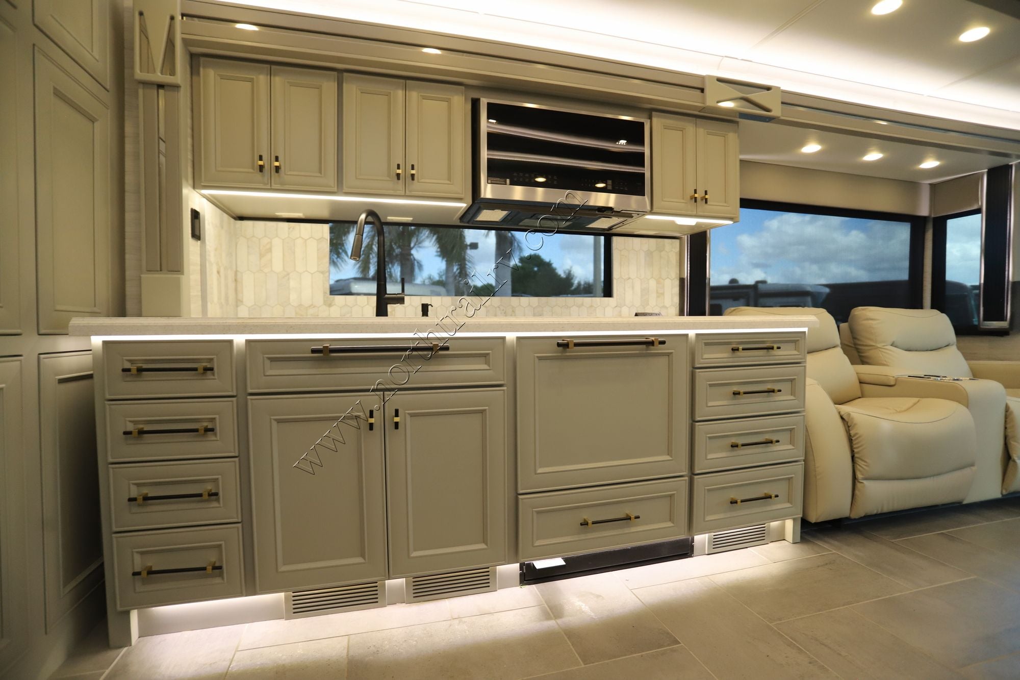 New 2026 Tiffin Motor Homes Allegro Bus 45OPP Class A  For Sale