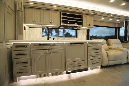 2026 Tiffin Motor Homes Allegro Bus 45OPP