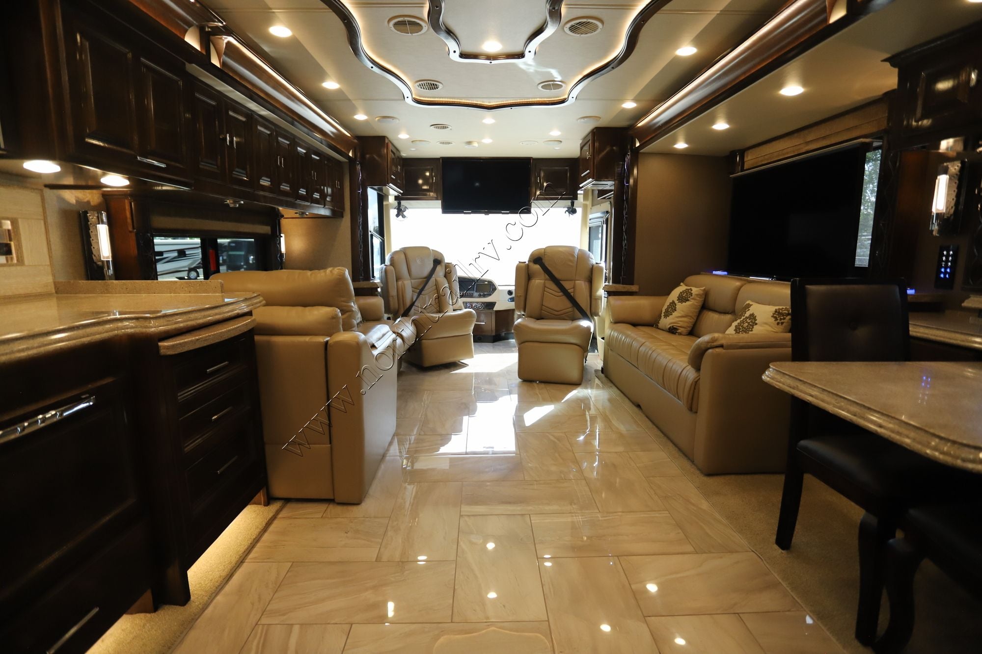 Used 2018 Tiffin Motor Homes Allegro Bus 45OPP Class A  For Sale