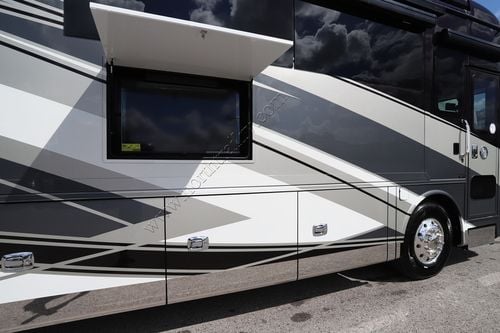 2026 Tiffin Motor Homes Allegro Bus 45OPP