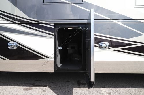 2026 Tiffin Motor Homes Allegro Bus 45OPP