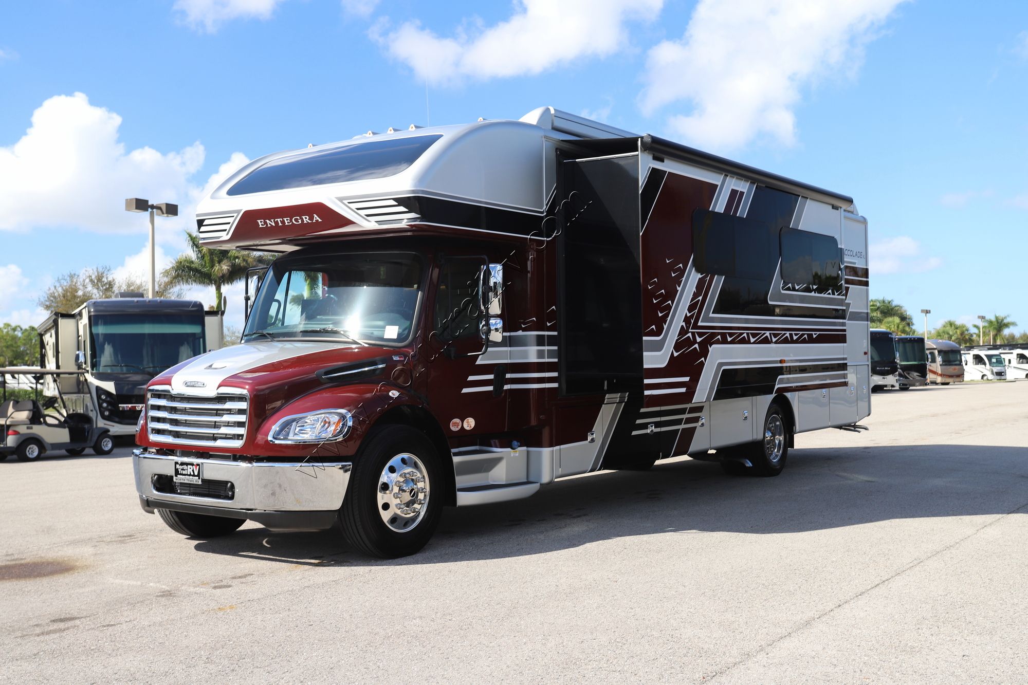 Used 2026 Entegra Accolade Xl 37K Super C  For Sale