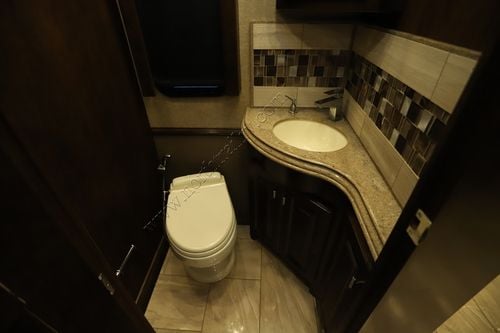 2018 Tiffin Motor Homes Allegro Bus 45OPP