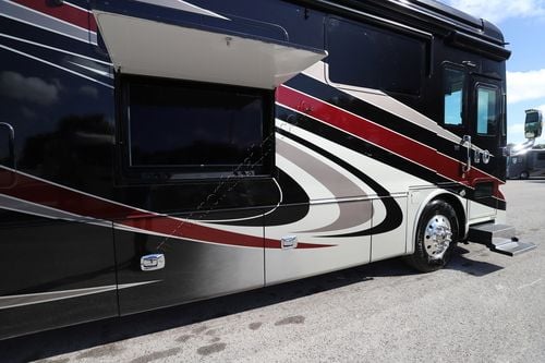 2018 Tiffin Motor Homes Allegro Bus 45OPP
